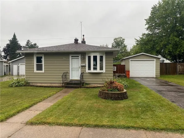 732 A Street, Chippewa Falls, WI 54729