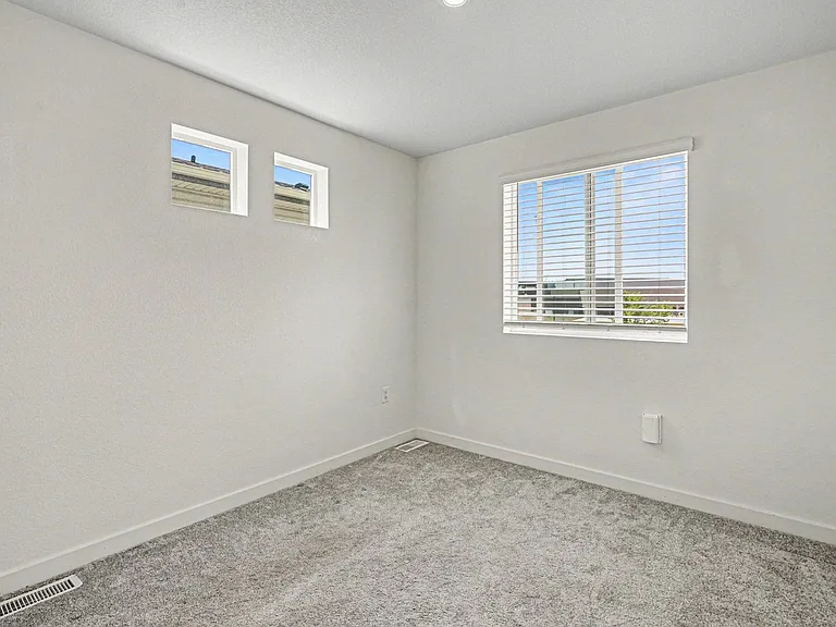 5059 N Walden Way — Photo 19