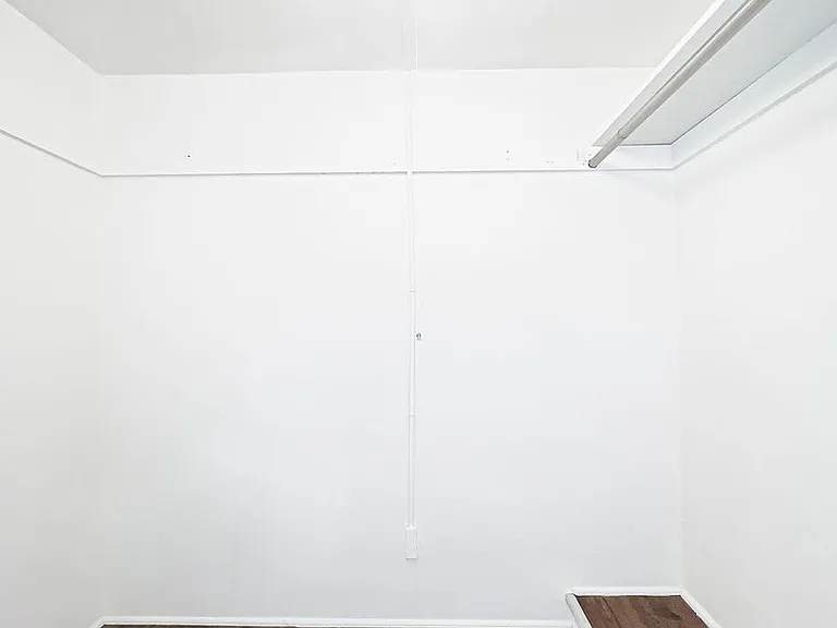 Lexington apartments — Photo 12