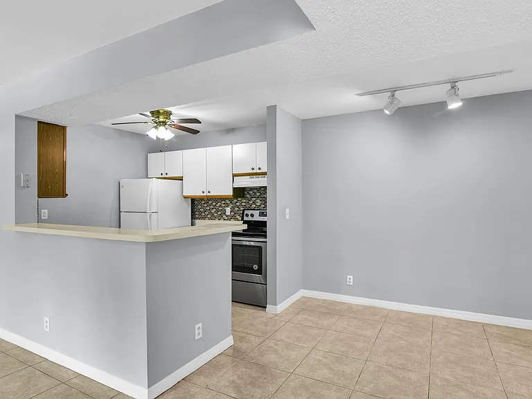 3995 W McNab Rd #B205 — Photo 7