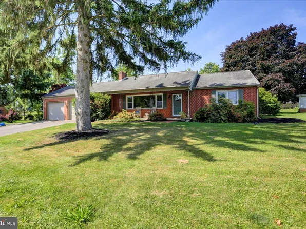 66 Hillen Ln N, Chambersburg, PA 17202