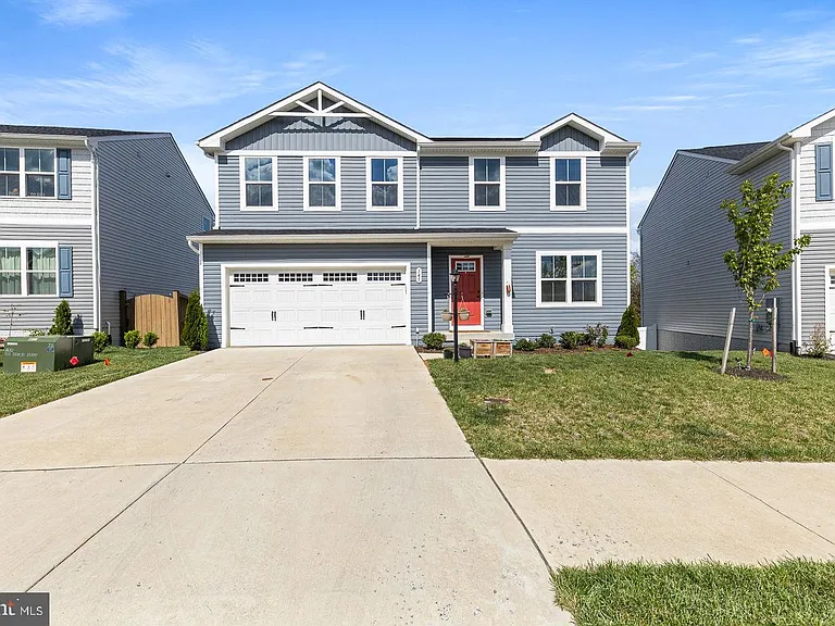 145 Dursley Cir — Photo 1