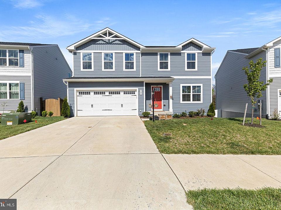 1st image of 145 Dursley Cir