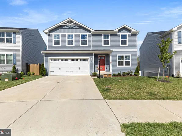 145 Dursley Cir, Middletown, VA 22645