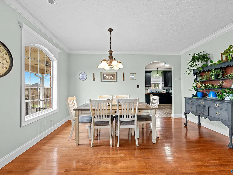 25850 Iron Gate Dr — Photo 13