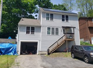 28 Roy St, Worcester, MA 01603