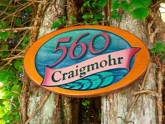 3rd image of 560 Craigmohr Dr