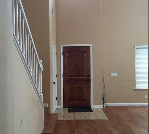 3rd image of 1931 Green Sands Ave