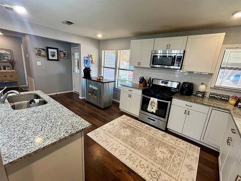715 North Ave — Photo 15