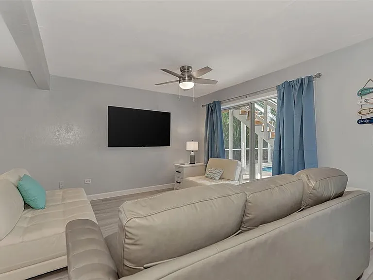 5516 Avenida Del Mare — Photo 37