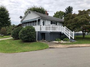 47 Chestnut St #A, Ellsworth Boro, PA 15331