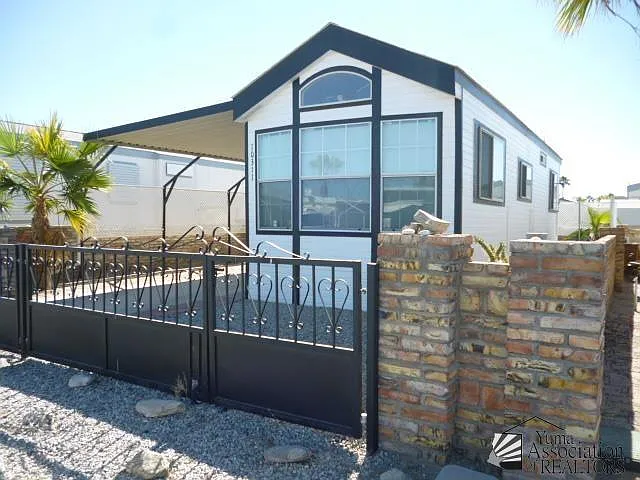 10311 E 30th Pl — Photo 22