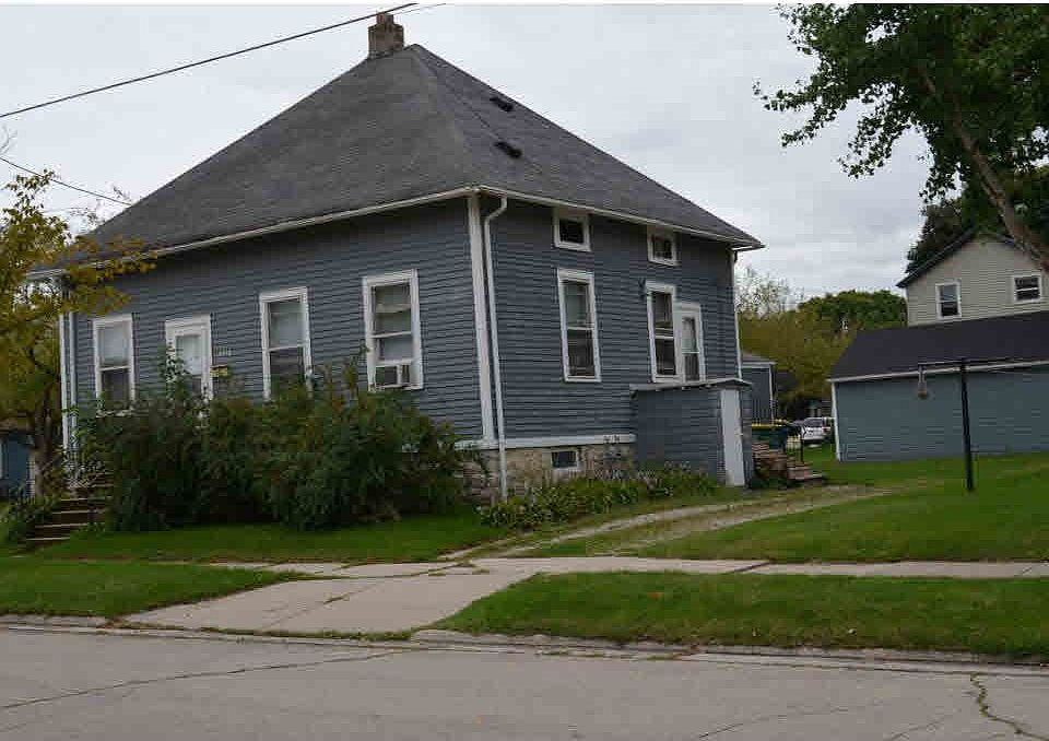 2nd image of 1182 Day St
