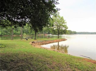 1112 Young Mill Rd, Lexington, NC 27292