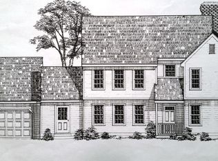 400 Lindale Dr, Cedarburg, WI 53012