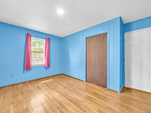 3rd image of 77 Elmhurst Avenue