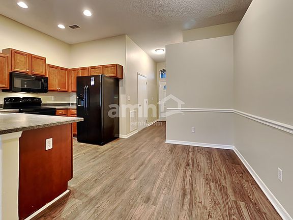 4th image of 3311 Highland Mill Ln