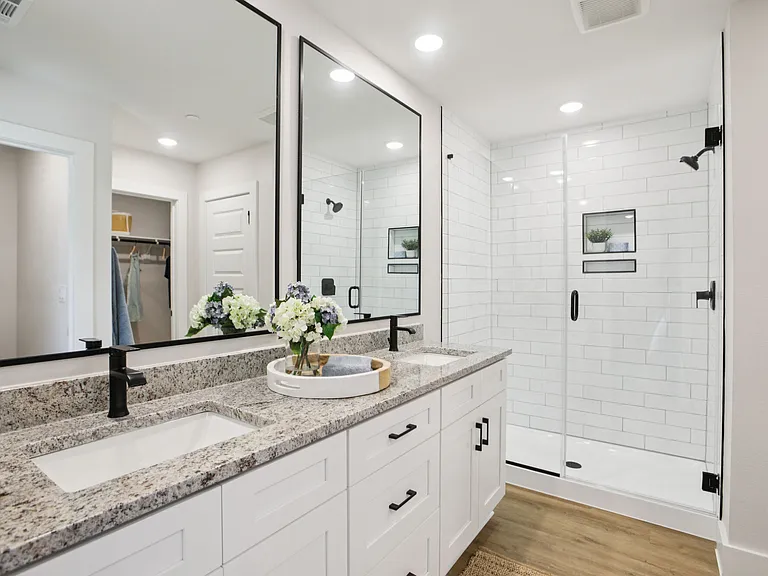 BB Living Sweetwater Crossing — Photo 19
