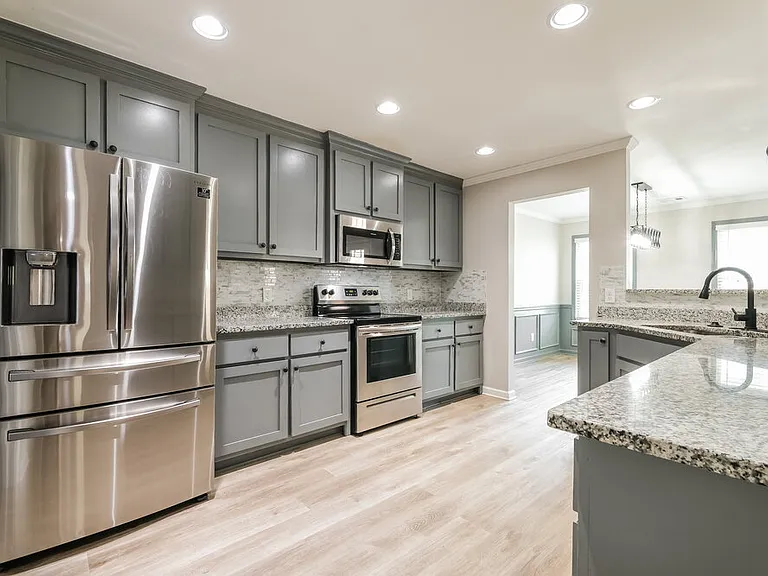 844 Pinnacle Dr — Photo 8