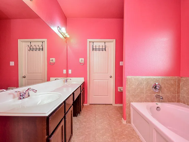 3427 Denton Meadows Ct — Photo 35