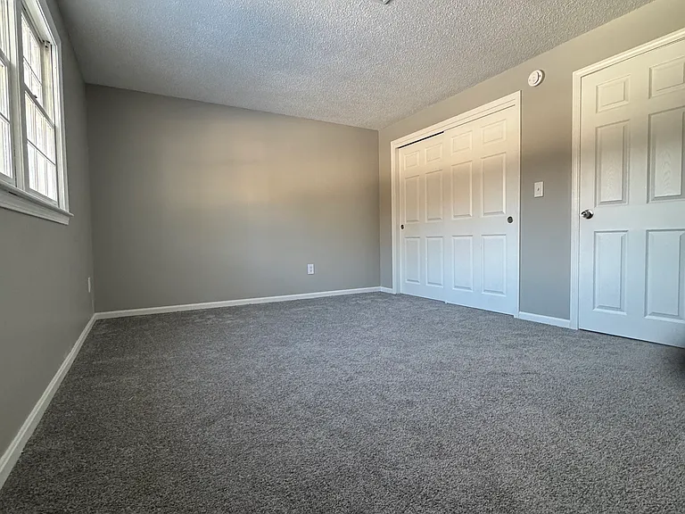 323 Fox Hollow Dr #323 — Photo 18