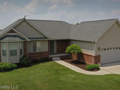 411 Rowley Dr, Attica, MI, 48412