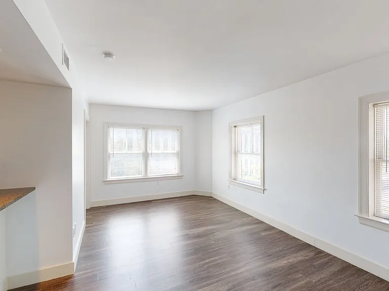 Dining/Living room