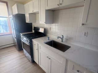 151 Highland Ave APT 6, Somerville, MA 02143