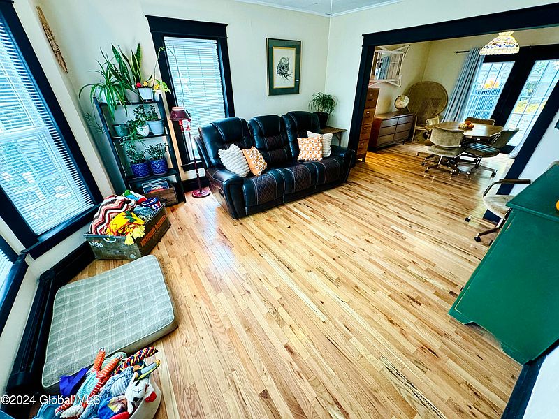 5th image of 1561 5th Street