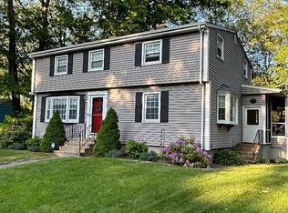 212 Fernwood Rd, Trumbull, CT 06611