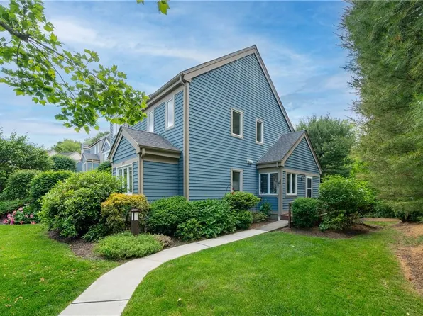 5705 Manor Drive, Peekskill, NY 10566