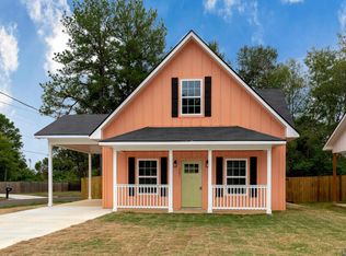 2481 W Harold St, Gladewater, TX 75647