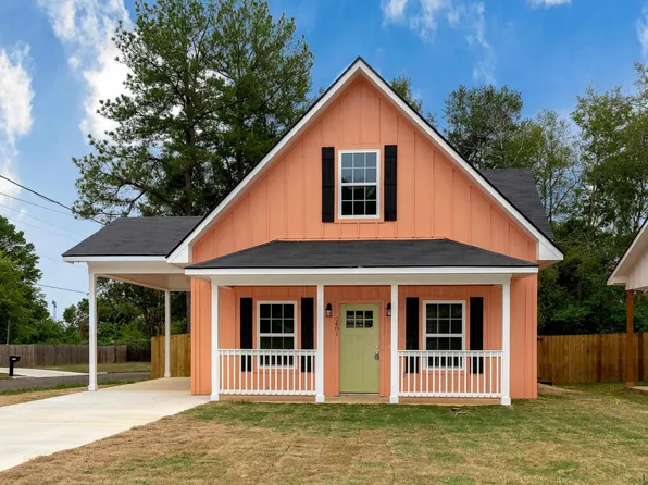 2481 W Harold St, Gladewater, TX 75647