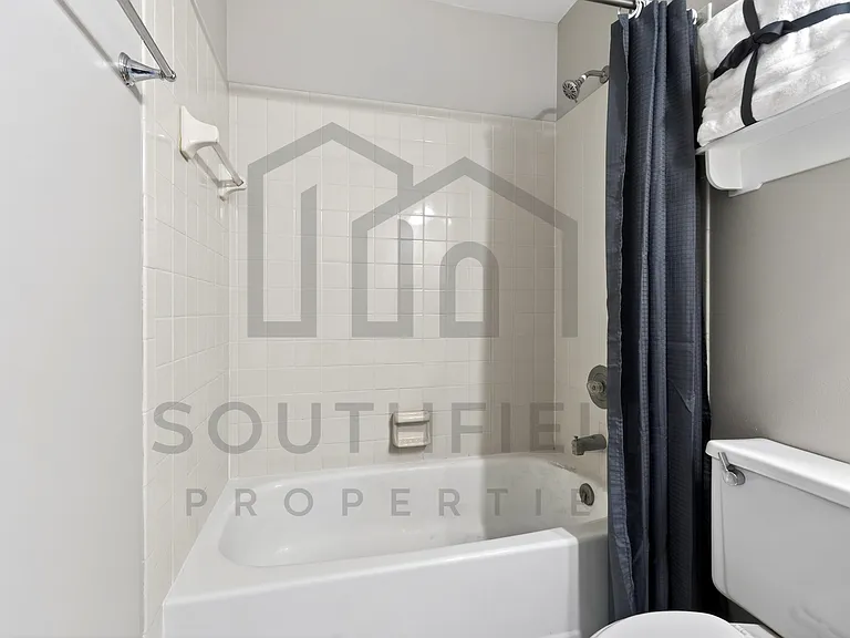 1069 Crisfield Dr #1 — Photo 21