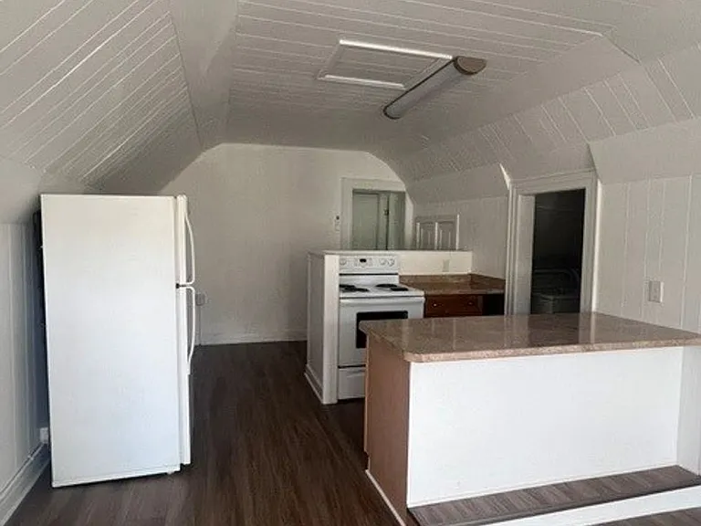201 E Gilmer Park — Photo 12
