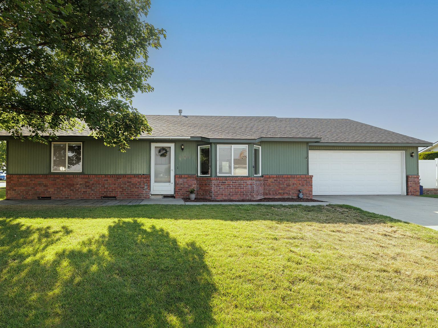 1140 S Russell St, Airway Heights, WA 99001 Zillow