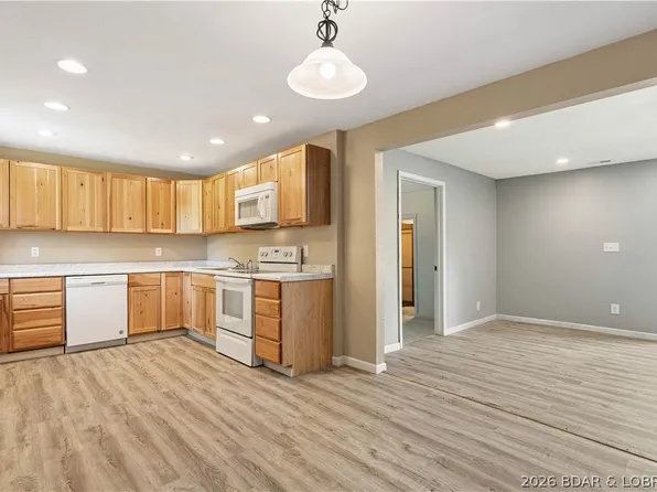 181 Cedar St, Camdenton, MO 65020