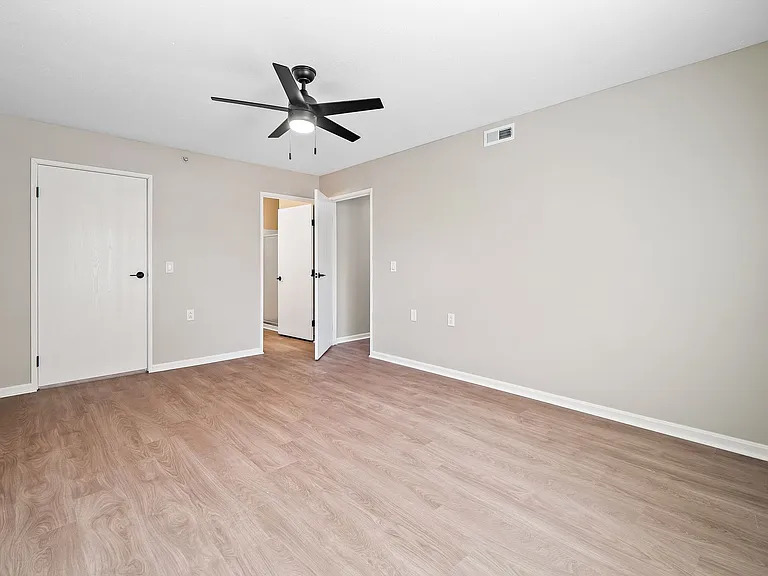 Cherry Tree Village Apartments — Photo 105