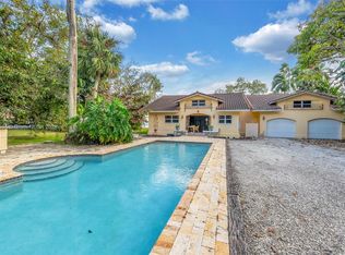 812 SW 4th Pl, Fort Lauderdale, FL 33315