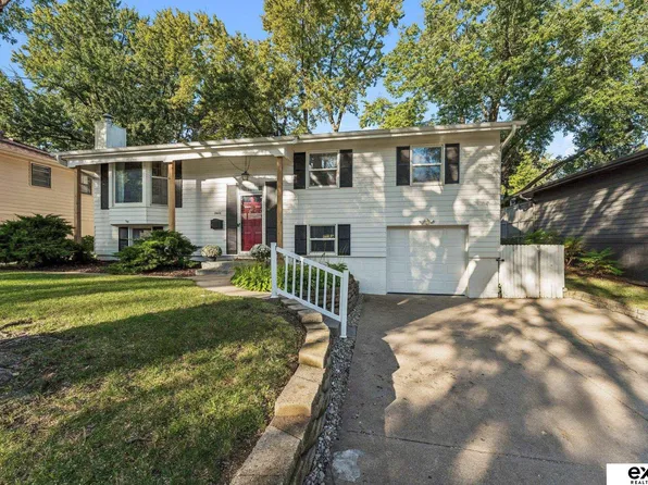 2406 S 123rd Ave, Omaha, NE 68144