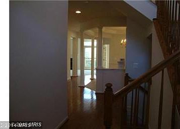 4th image of 6008 Preswell Ct