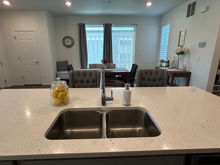 17415 Pacific Peak Cir — Photo 3