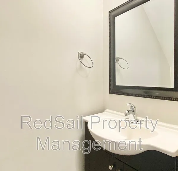 398 Circuit Ln #E — Photo 10