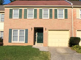 9431 Chatteroy Pl, Gaithersburg, MD 20886