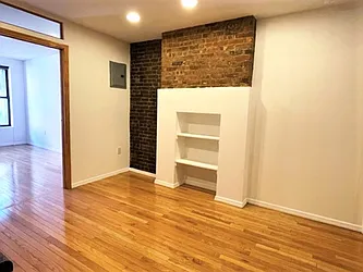 Rented by Best Apartments North Inc