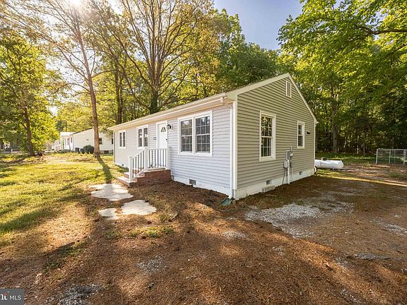 5th image of 31161 Eden Allen Rd