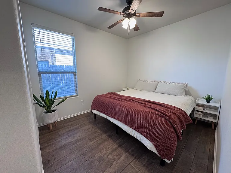 1710 Wrigley Dr — Photo 12