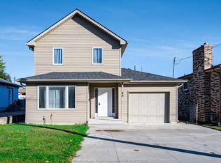 89 Oak St E, Leamington, ON N8H2C7