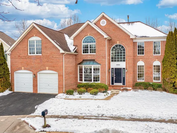 10602 Beechknoll Ln, Rockville, MD 20854