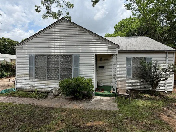 4405 Wayne Ct N, Haltom City, TX 76117